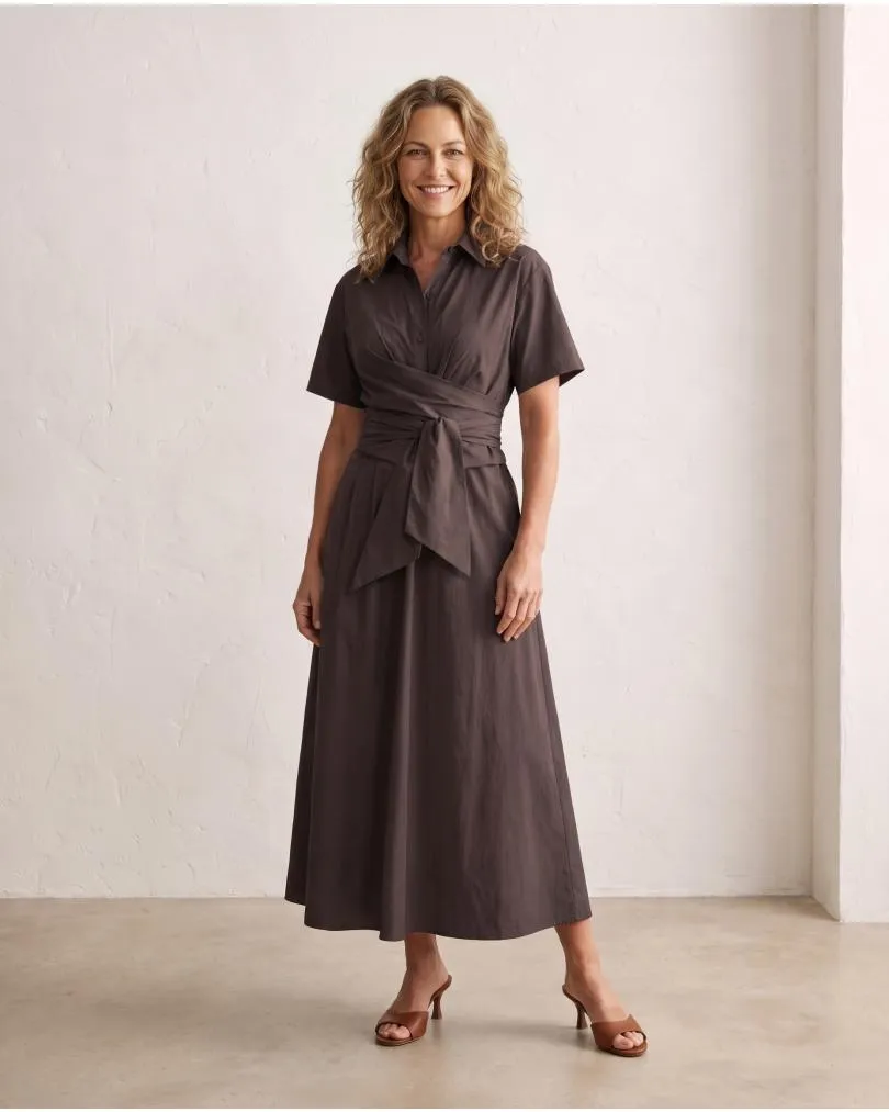 Jerseykleid Wickeloptik in  braun von Made in Italy (Bild 5)