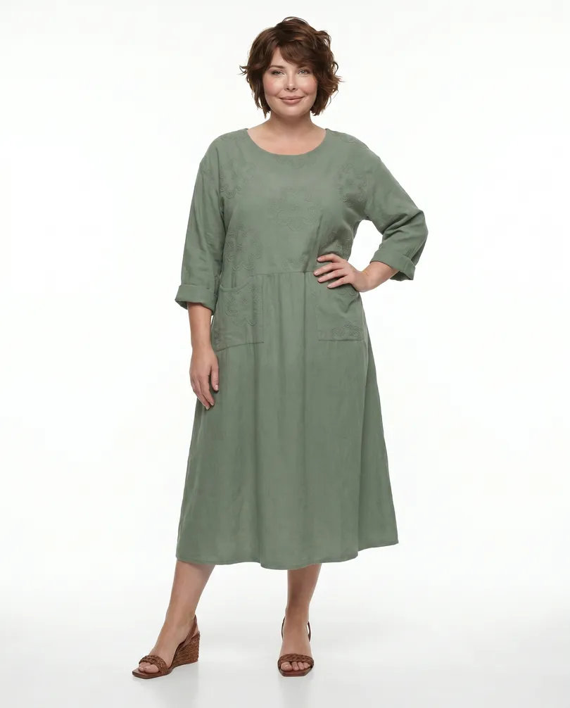 Kleid mit Stickerei in  salbei von Made in Italy (Bild 3)