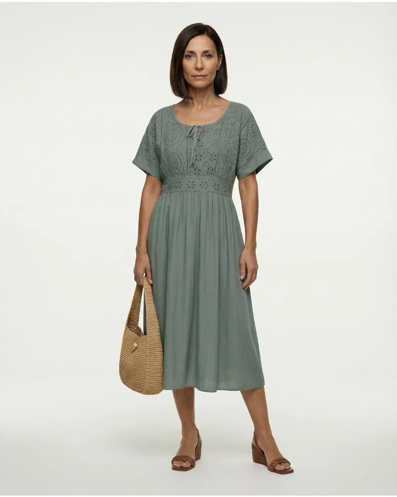 Kleid mit Lochstickerei in  khaki von Spaziodonna (Bild 3)
