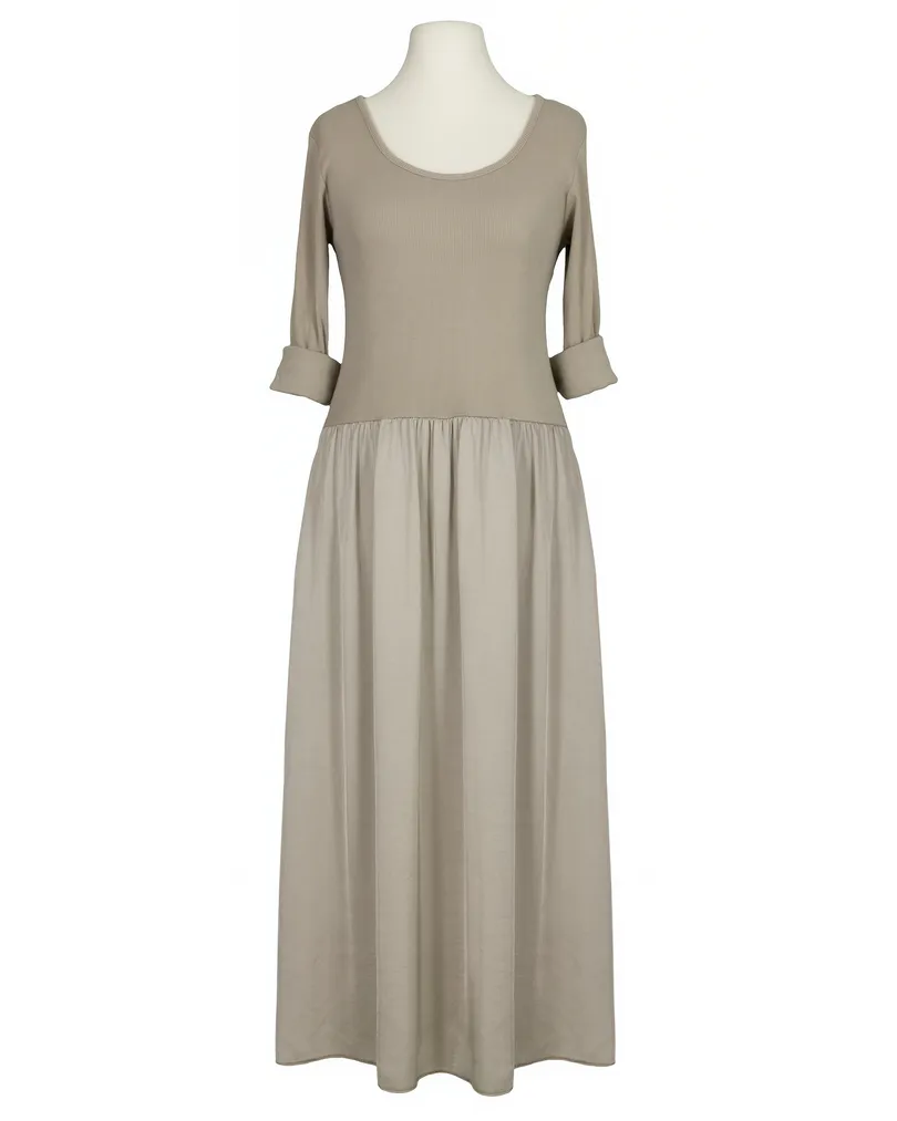 Kleid mit Seide in beige von Selected Touch