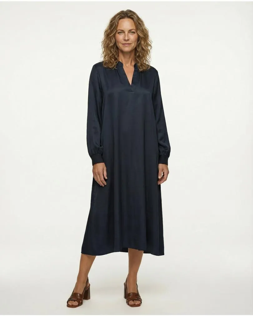 Kleid mit Seide in  blau von Style Touch (Bild 3)