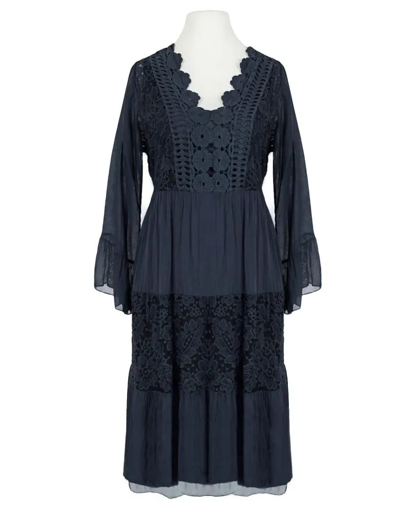 Kleid mit Seide in  blau von Diana (Bild 1)
