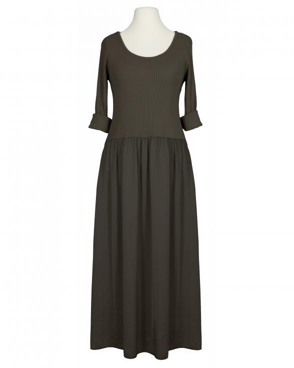 Kleid mit Seide in dunkelbraun von Selected Touch