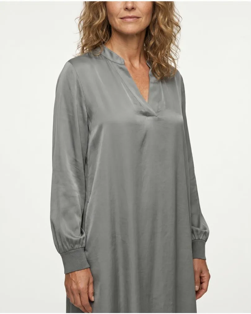 Kleid mit Seide in  grau von Style Touch (Bild 4)