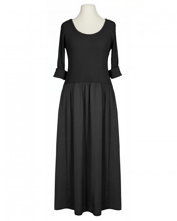 Kleid mit Seide in schwarz von Selected Touch