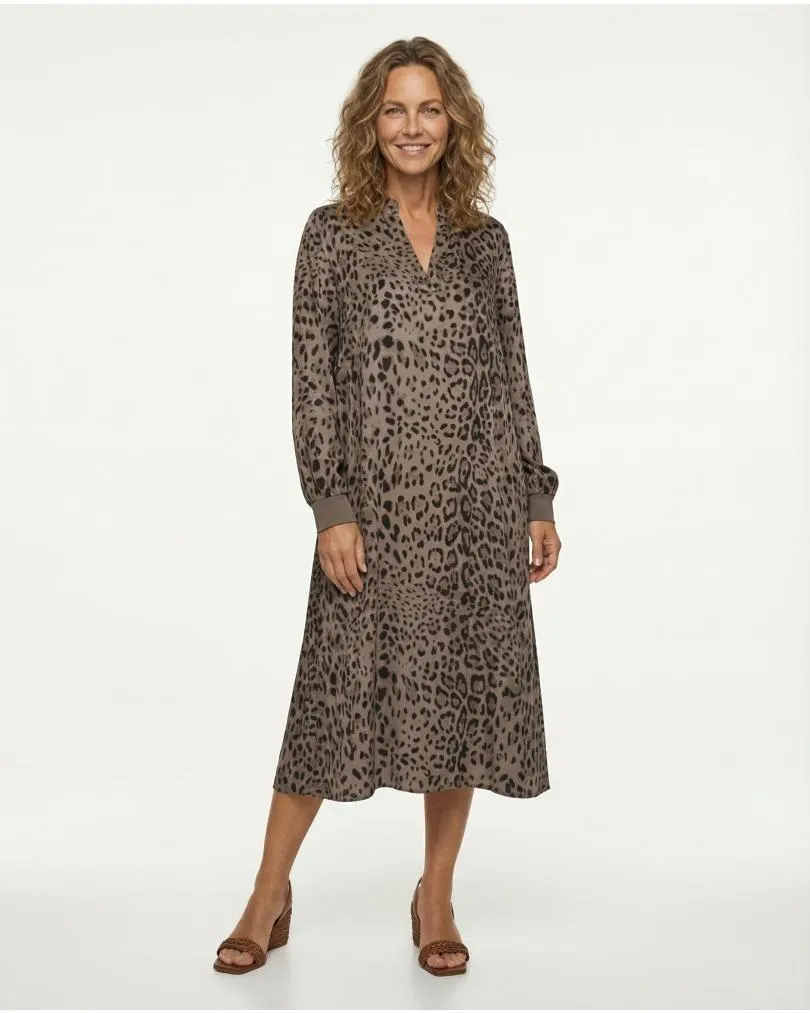 Kleid mit Seide Leoprint in  braun von Style Touch (Bild 3)