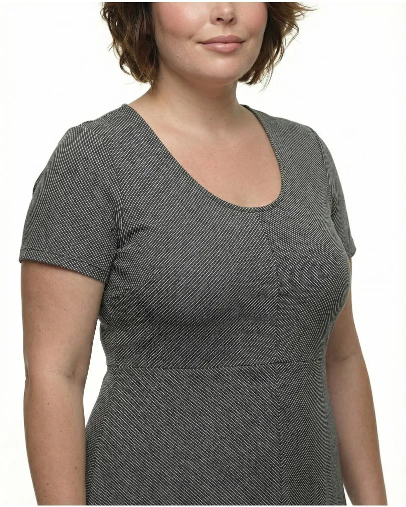 Kleid Streifen in  schwarz von FASHION (Bild 4)