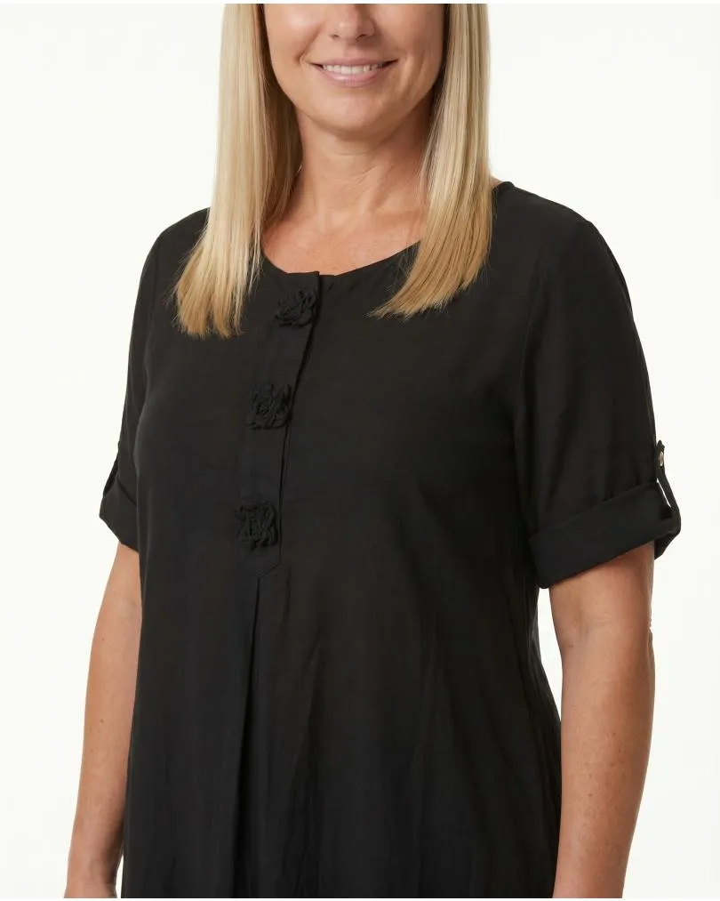Leinenkleid mit Blumenbesatz in  schwarz von Puro Lino (Bild 4)