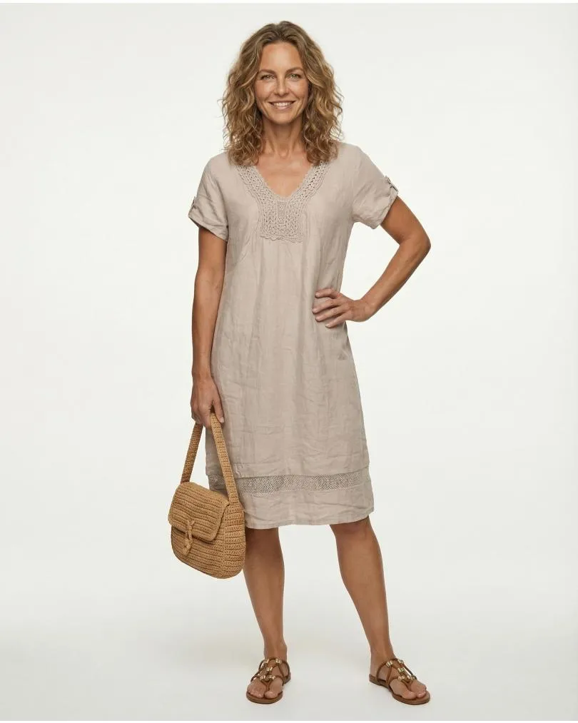 Leinenkleid mit H�kel Spitze in  beige von Puro Lino (Bild 1)