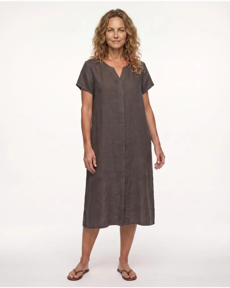 Leinenkleid Schlitzausschnitt in  braun von Puro Lino (Bild 3)