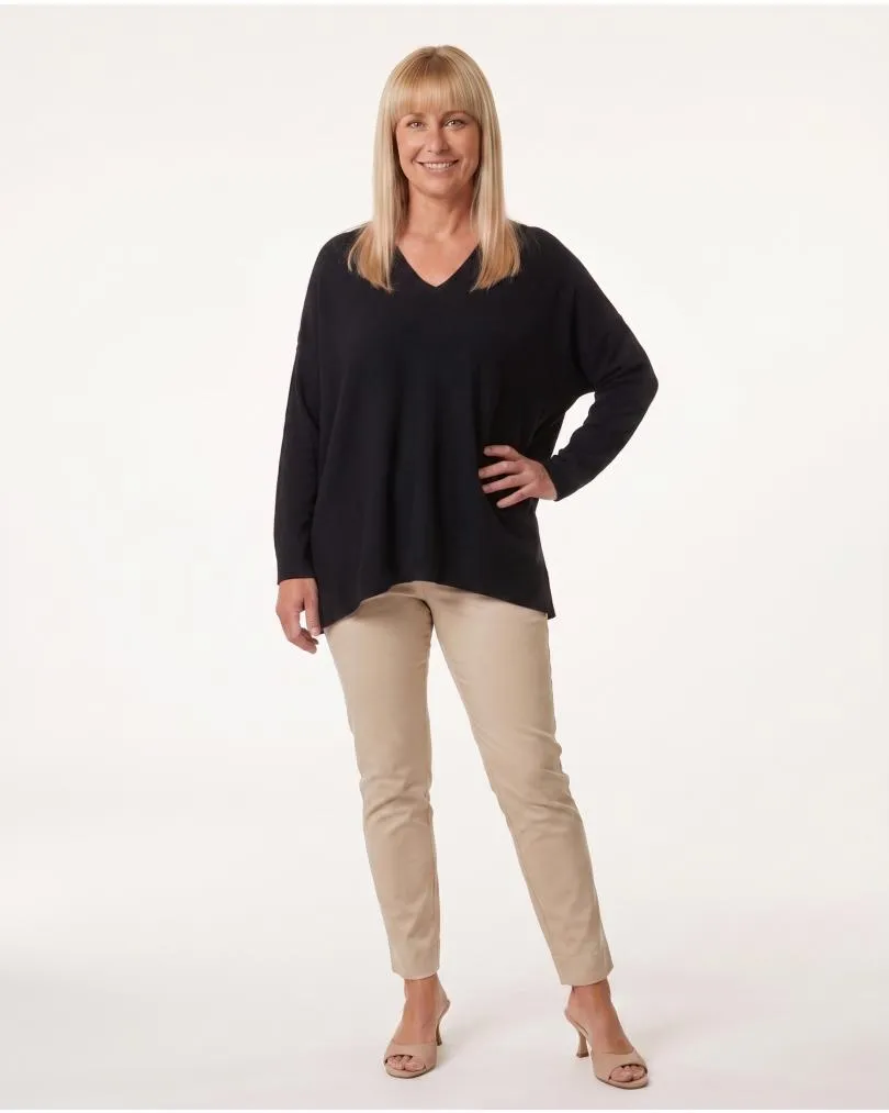 Oversize Pullover in  schwarz von Selected Touch (Bild 3)