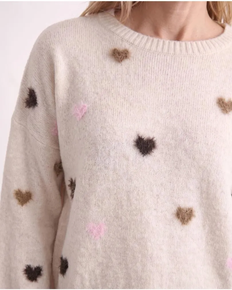 Pullover mit Herzen in  beige von Selected Touch (Bild 5)