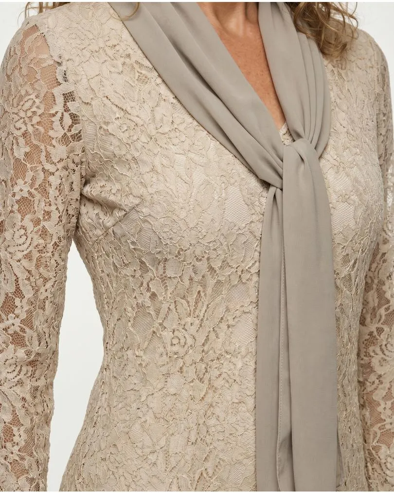 Spitzenkleid in  beige von Montan (Bild 6)