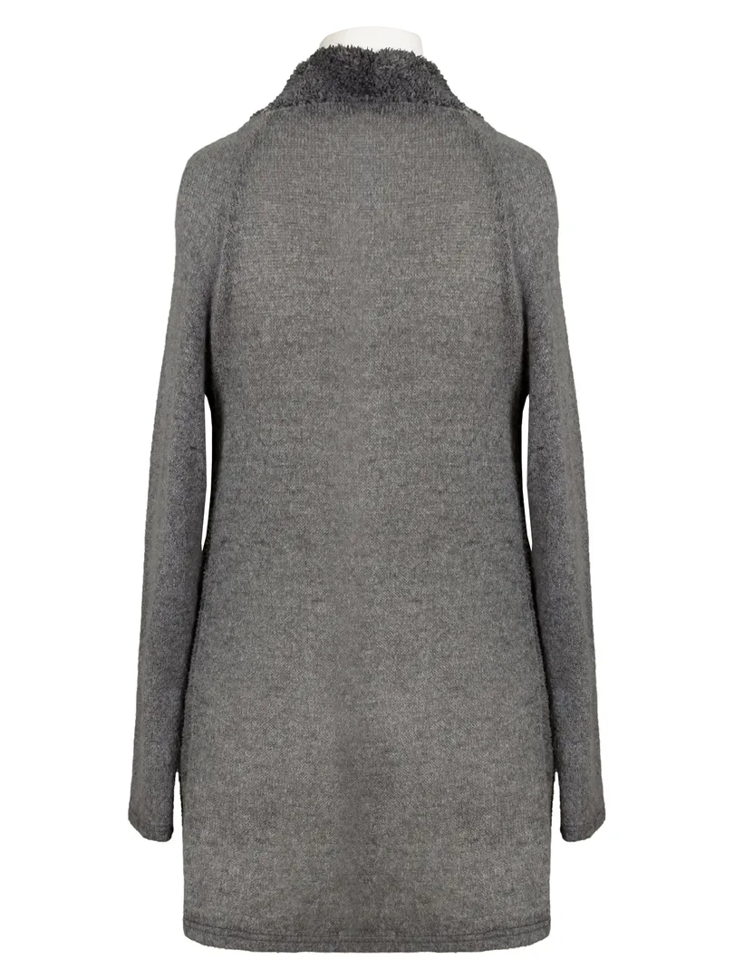 Strickh�lle mit Pl�sch in  grau von Spaziodonna (Bild 2)
