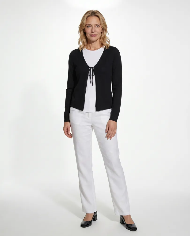 Strickjacke mit Spitze in  schwarz von Pronto Moda (Bild 3)