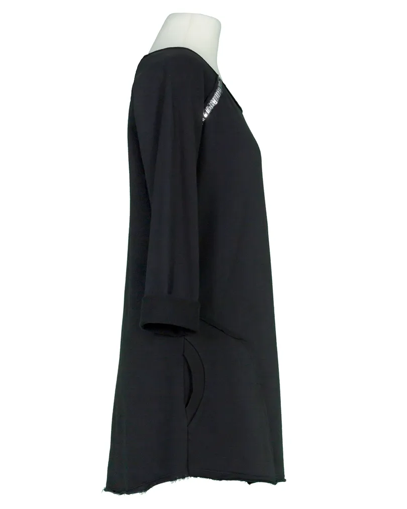 Sweatshirt mit Pailletten in  schwarz von RESTART (Bild 2)