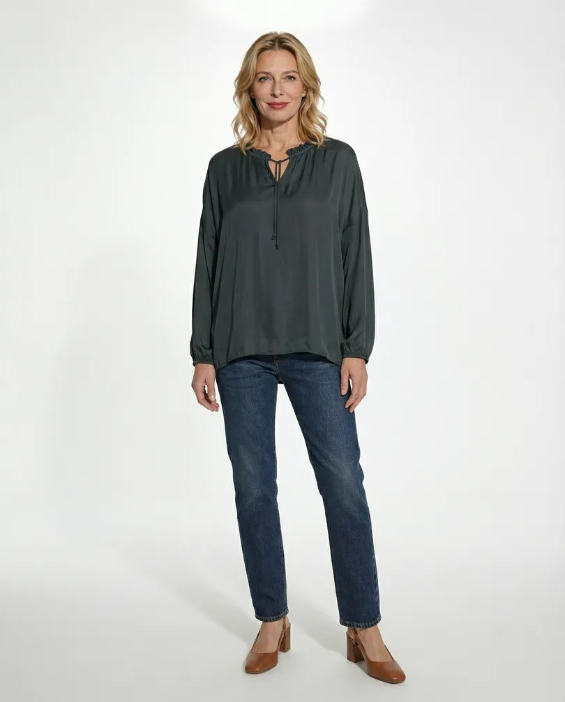 Tunika Bluse mit Seide in  schwarz von Selected Touch (Bild 3)