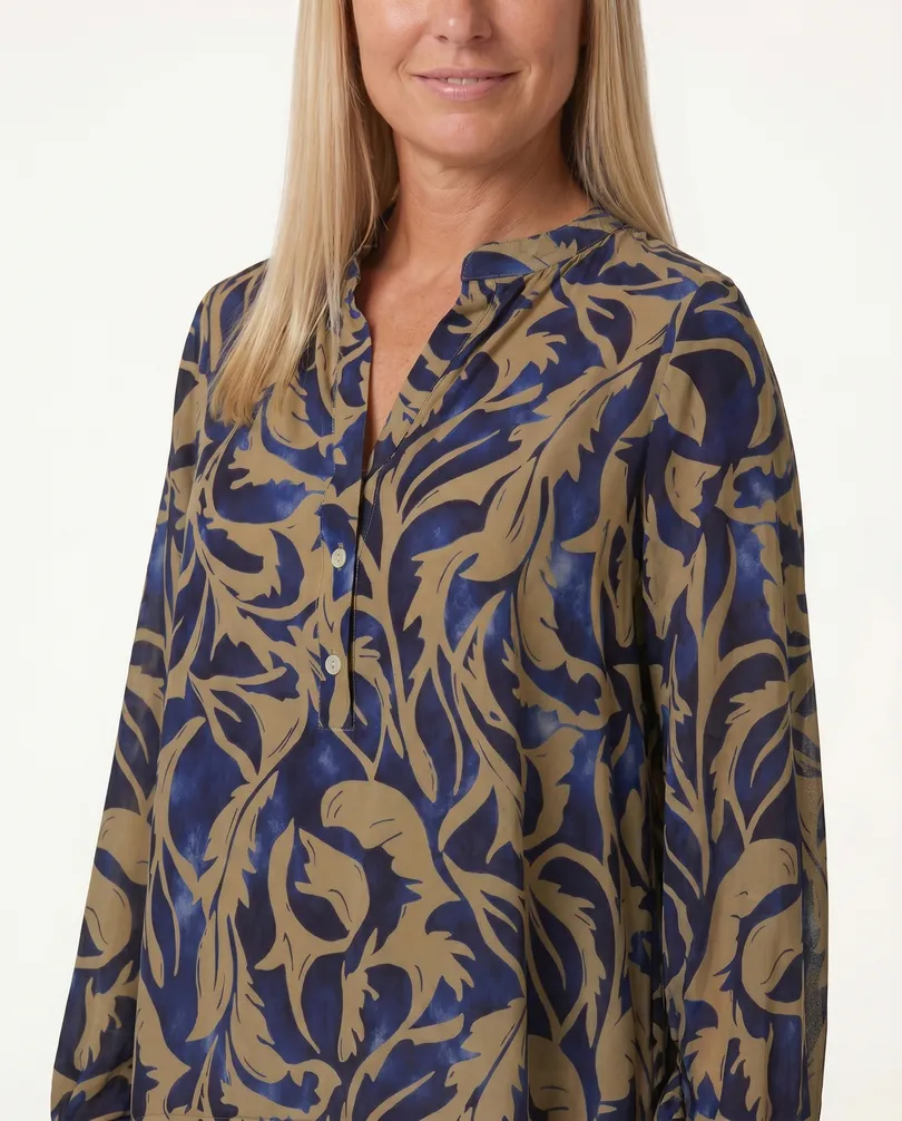 Tunika Bluse Ornamentprint in  blau von Selected Touch (Bild 4)