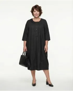 Ballonkleid mit Seide in  schwarz von Manga (Bild 2)