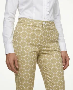 Bengalin Hose mit Muster in  beige von Chic (Bild 4)