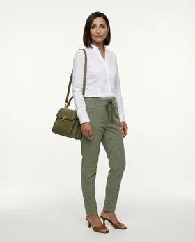 Crash Hose Jogging Stil in  khaki von Selected Touch (Bild 4)