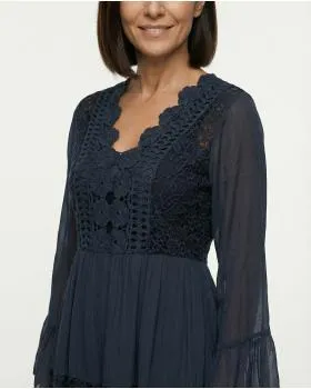 Kleid mit Seide in  blau von Diana (Bild 5)