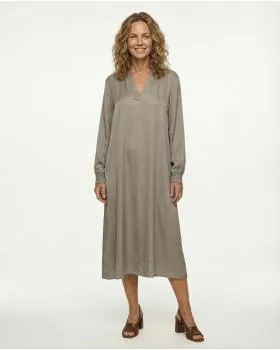 Kleid mit Seide in  braun von Style Touch (Bild 3)