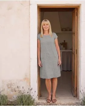 Leinenkleid Basic in  taupe von Puro Lino (Bild 5)