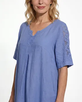 Leinenkleid mit Spitze in  blau von Puro Lino (Bild 4)