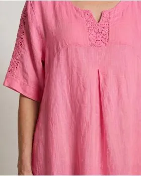Leinenkleid mit Spitze in  koralle von Puro Lino (Bild 5)