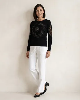 Pullover mit Spitze in  schwarz von Memory & Co (Bild 5)