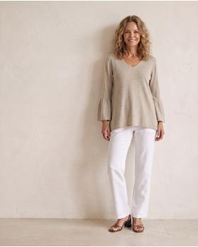 Pullover mit Trompetenarm in  beige von Made in Italy (Bild 5)