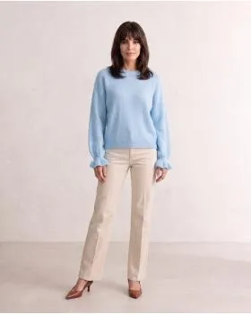 Pullover mit Volantarm in  hellblau von Made in Italy (Bild 3)