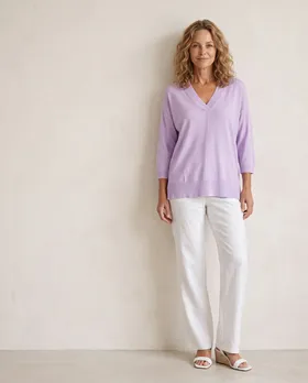 Pullover V-Ausschnitt in  lila von sevenday (Bild 5)