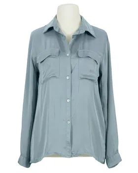 Satin Bluse in  eisblau von Monday Afternoon (Bild 1)