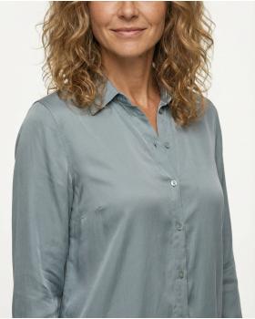 Satin Bluse in  eisblau von Monday Afternoon (Bild 4)