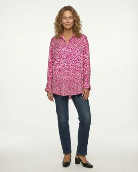 Satinbluse mit Seide Leo Print in  pink von Made in Italy (Bild 3)