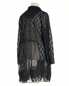 Spitzenjacke mit Seide in  schwarz von Manga (Bild 3)