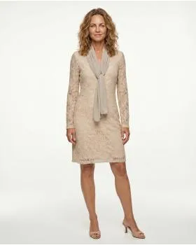 Spitzenkleid in  beige von Montan (Bild 3)