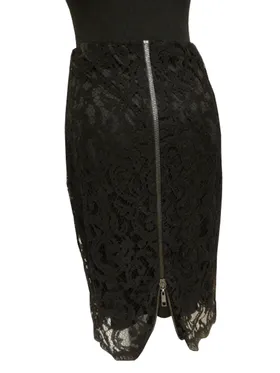 Rock aus Spitze in  schwarz von Lady Lot Paris (Bild 4)