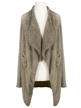 Strickh�lle mit Pl�sch in  taupe von Spaziodonna (Bild 1)