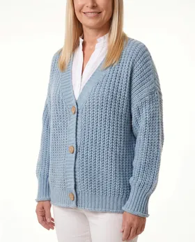 Strickjacke Grobstrick in  hellblau von Made in Italy (Bild 4)