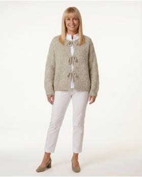 Strickjacke Oversize in  beige von Monday Afternoon (Bild 3)