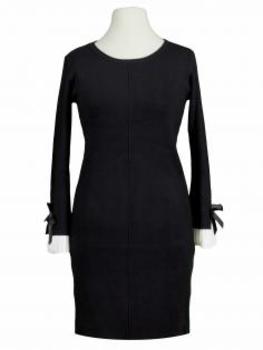 Strickkleid mit Plissee in  schwarz von Anny (Bild 1)