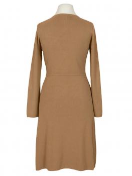 Strickkleid Wickeloptik in  camel von Finery (Bild 2)